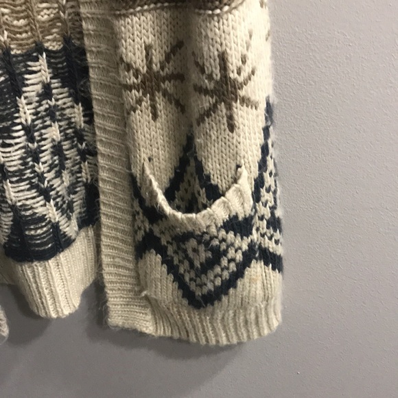 Maurices - Picture 3 of 8